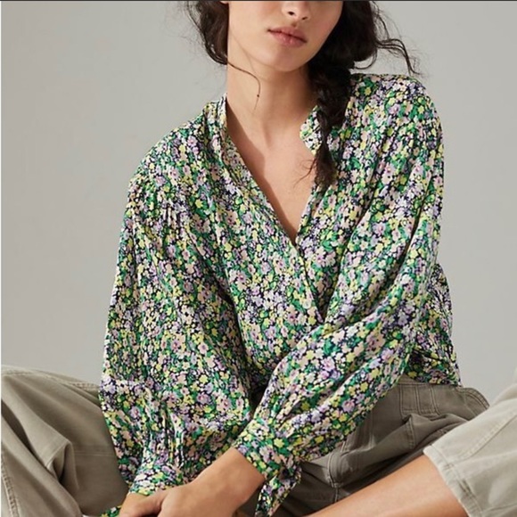 Anthropologie Tops - Anthropologie Maeve Ashleigh Top NWT Floral Button Down Bishop Tie Sleeve Wow!